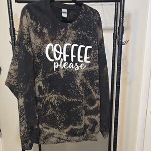 Gildan Black and Tan Heavy Blend Sweatshirt